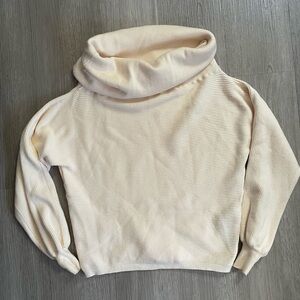 NWOT ZARA Knit Cowl Neck Cream Sweater size Small